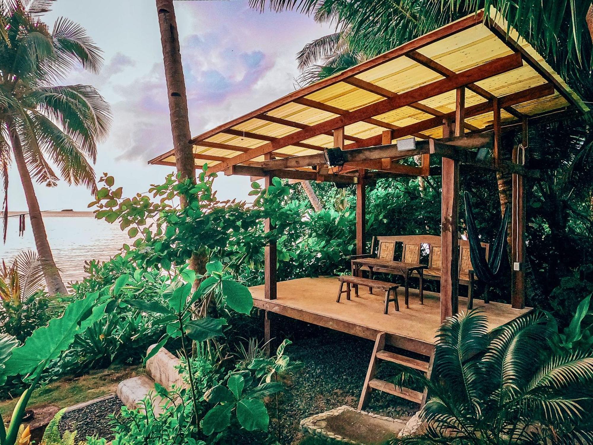 Shakabrah'S Beachfront Kubo General Luna  Exterior foto